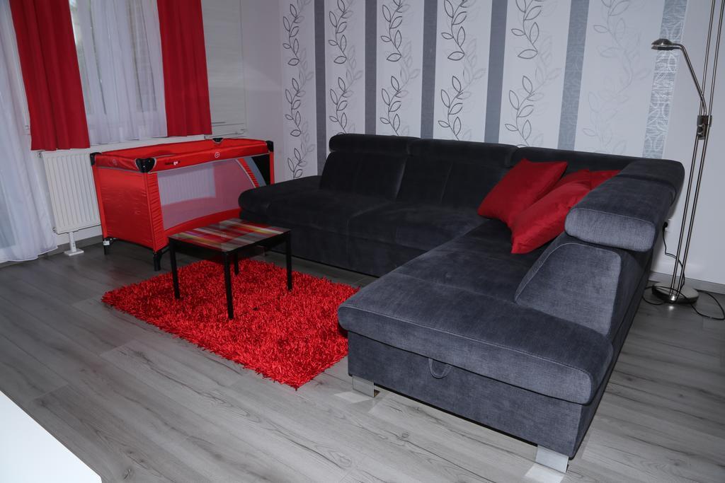 Szofi Apartman Hajdúszoboszló Exteriör bild