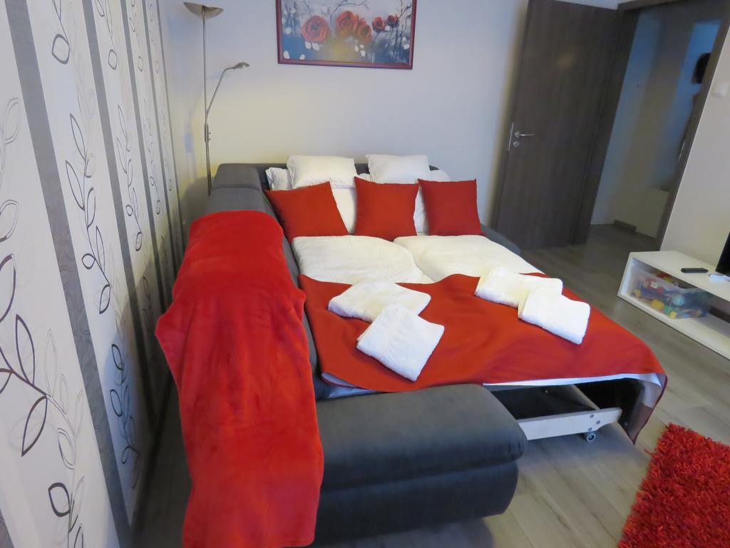 Szofi Apartman Hajdúszoboszló Exteriör bild
