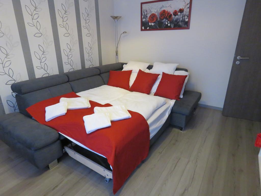Szofi Apartman Hajdúszoboszló Exteriör bild